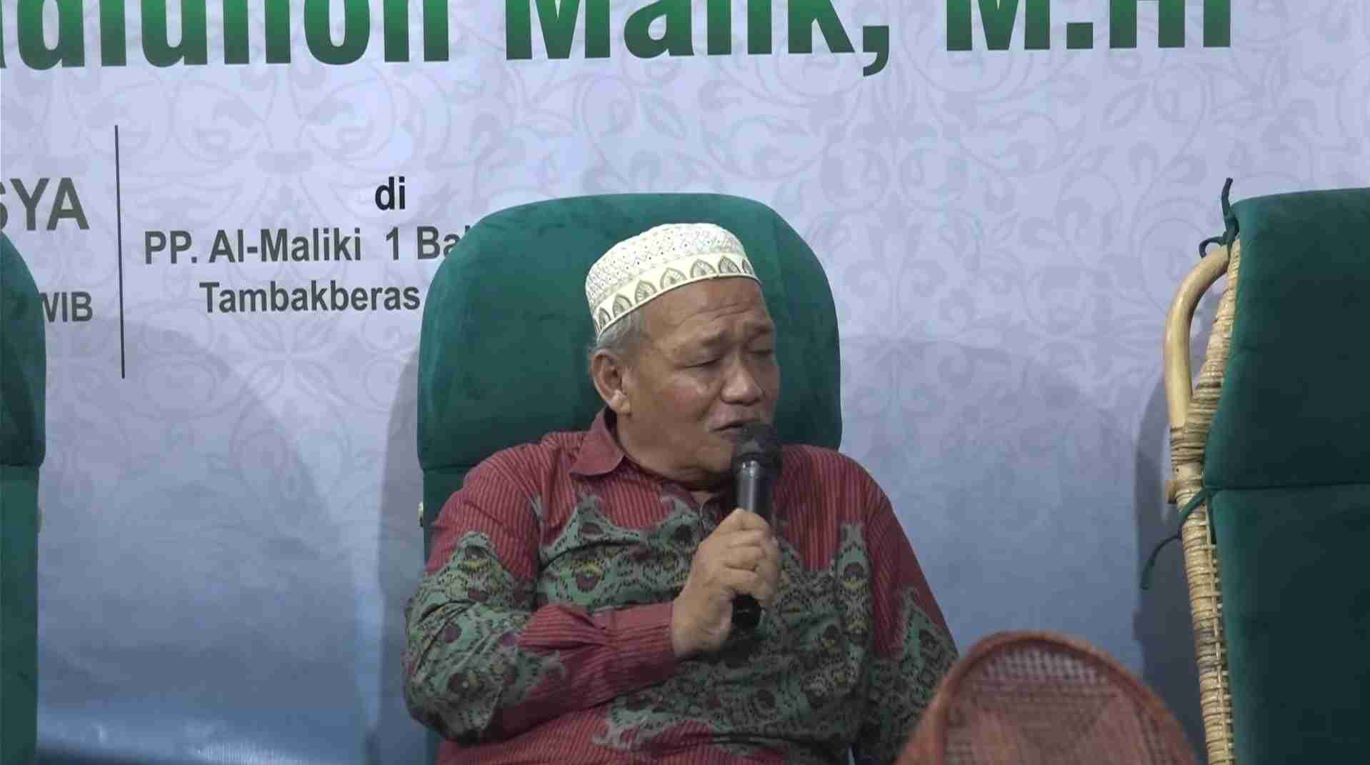 KH Lukman Hakim Mahfudz Kenang Keikhlasan dan Kesederhanaan KH Fadlullah Malik